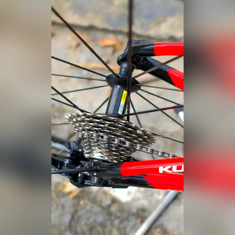 Shimano 105 R7000 Trên Kuota Kryon